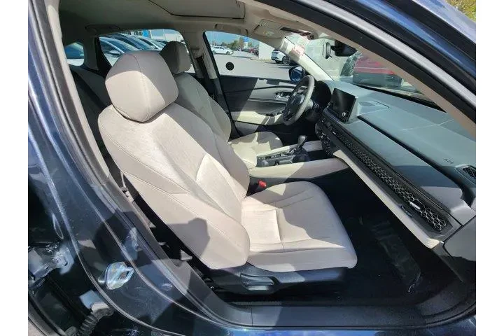 $25441 : Honda Accord 2023 EX 4dr Sed image 10