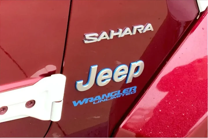 $24388 : Jeep Wrangler Unlimited 2021 image 9