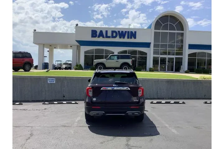 $39950 : Ford Explorer 2022 AWD XLT 4 image 6