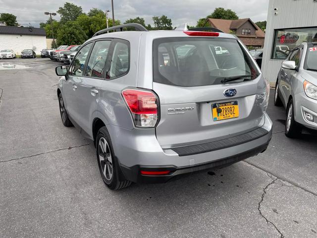 $20995 : 2018 SUBARU FORESTER image 4