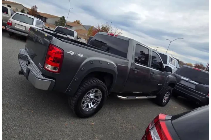 $13877 : 2011 GMC Sierra 1500 Work Tru image 4