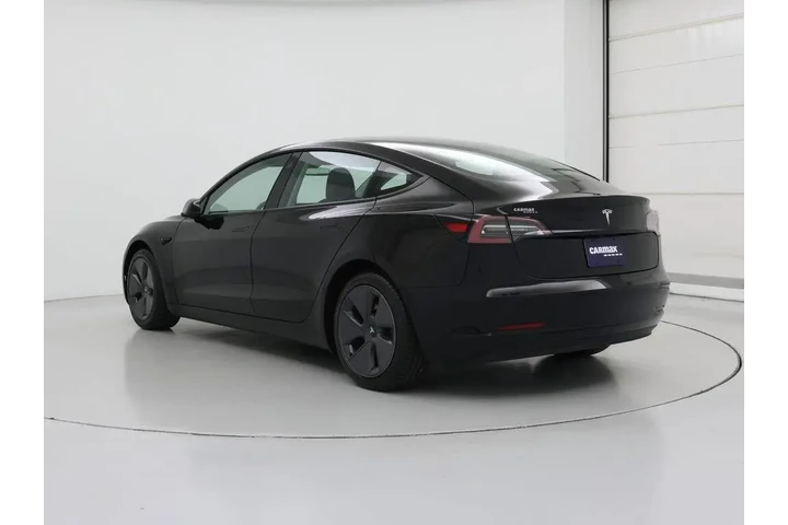 $26998 : Tesla Model 3 2022 4dr Sedan image 2