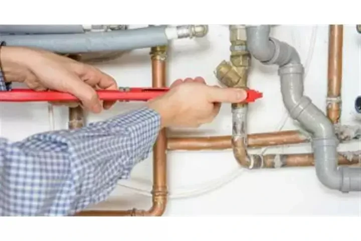 PLOMERÍA DISPONIBLE 24/7 image 3