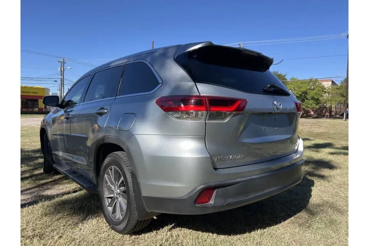 $25995 : 2018 Highlander XLE image 8