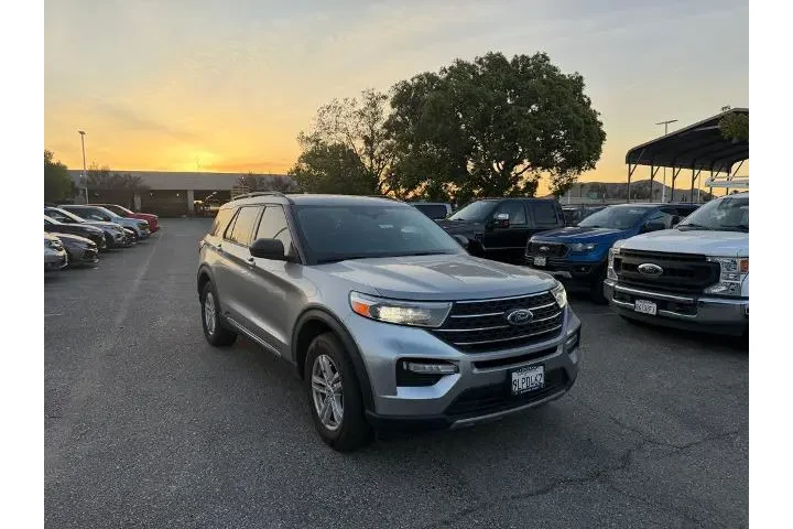 $31000 : Ford Explorer 2023 XLT 4dr S image 2