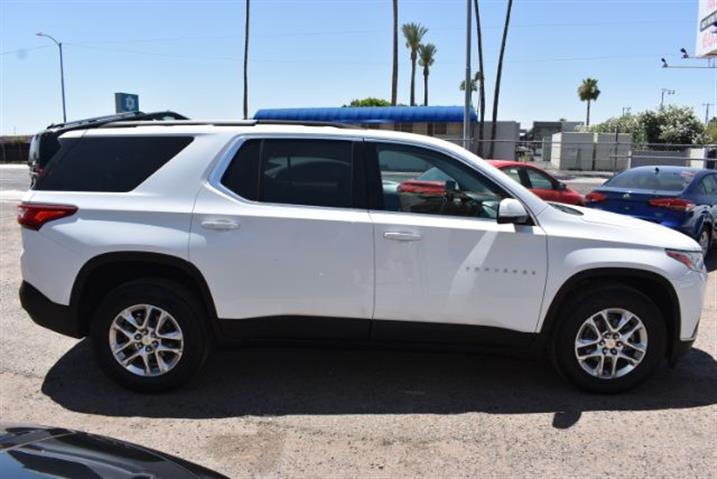 $18995 : 2019 Traverse LT Cloth FWD image 8