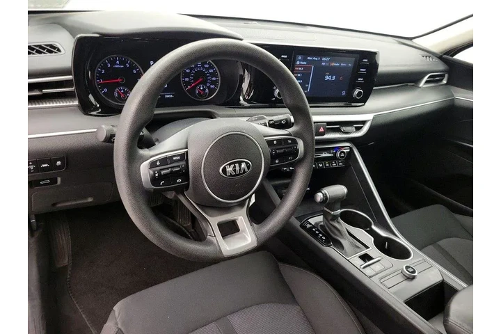 $19998 : Kia K5 2021 LX 4dr Sedan image 9