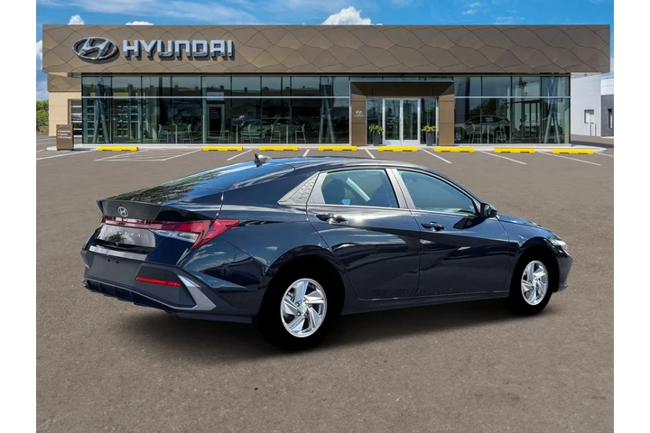 $22995 : Hyundai ELANTRA 2026 SE 4dr image 8