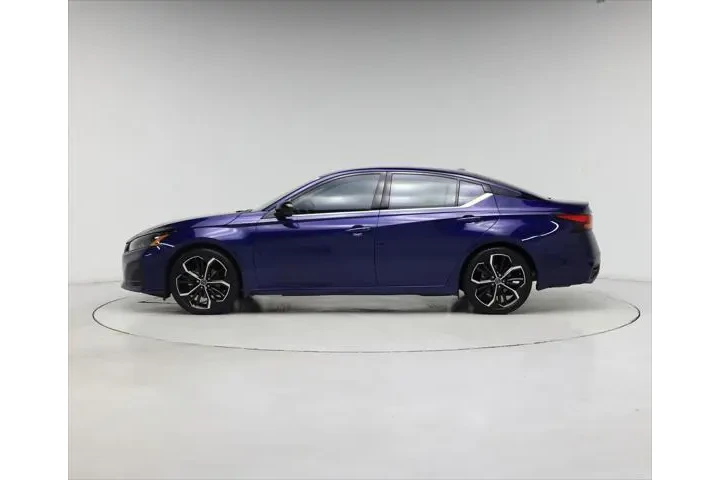 $23998 : Nissan Altima 2024 2.5 SR 4d image 3