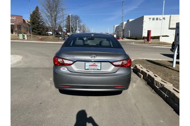 $5990 : 2012 Sonata GLS image 5