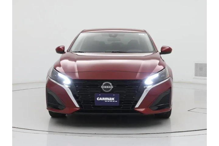 $21998 : Nissan Altima 2023 2.5 SV 4d image 5