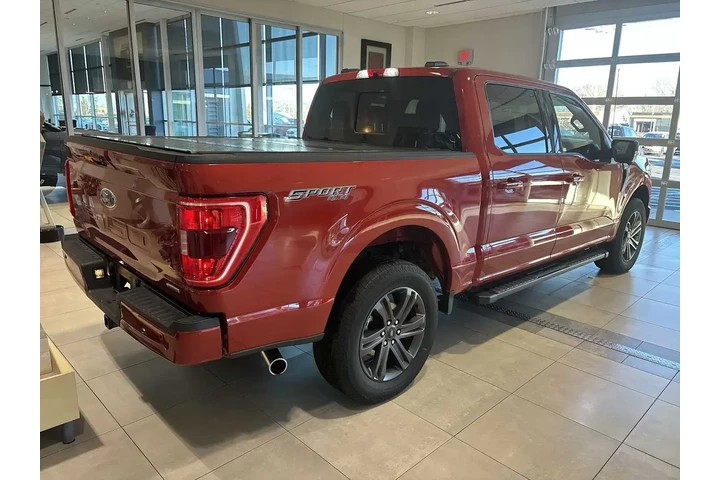 $38472 : Ford F-150 2023 4x4 XLT 4dr image 3