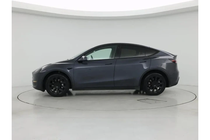 $28998 : Tesla Model Y 2023 AWD Long image 3