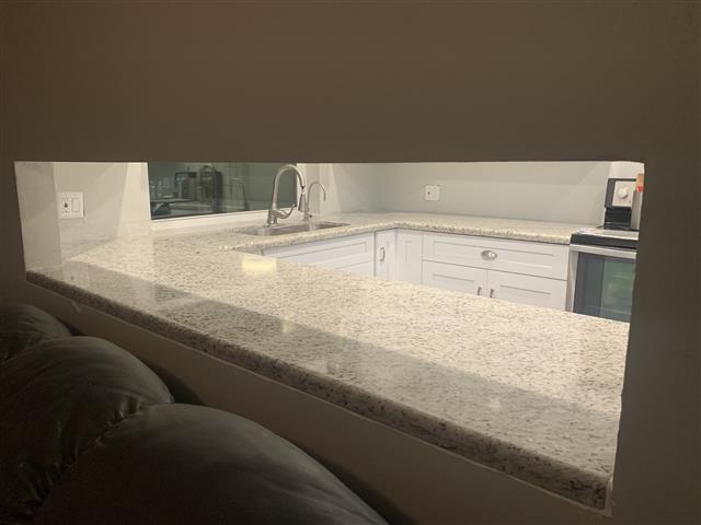 $18 : Kitchen countertop for sale image 2