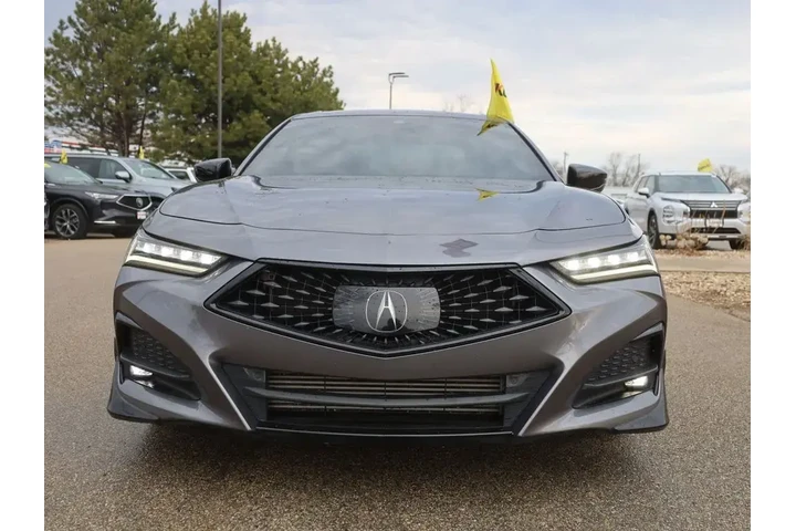 $30977 : Acura TLX 2022 4dr Sedan w/A image 3