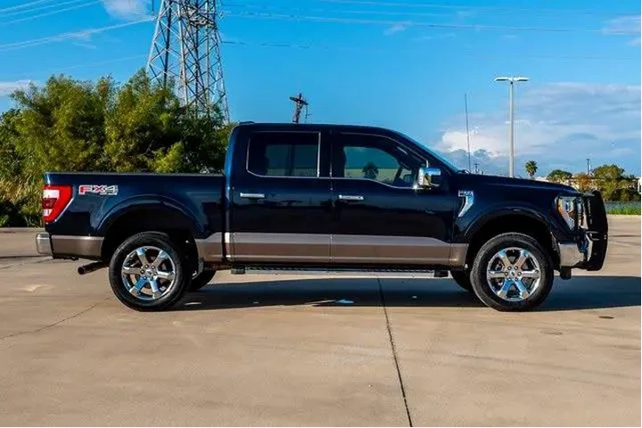 $36577 : Ford F-150 2021 4x4 Lariat 4 image 3