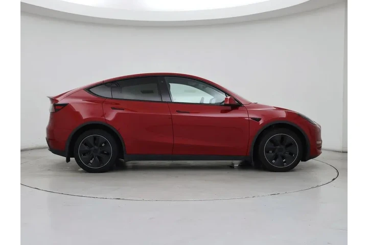 $33998 : Tesla Model Y 2023 AWD Long image 7