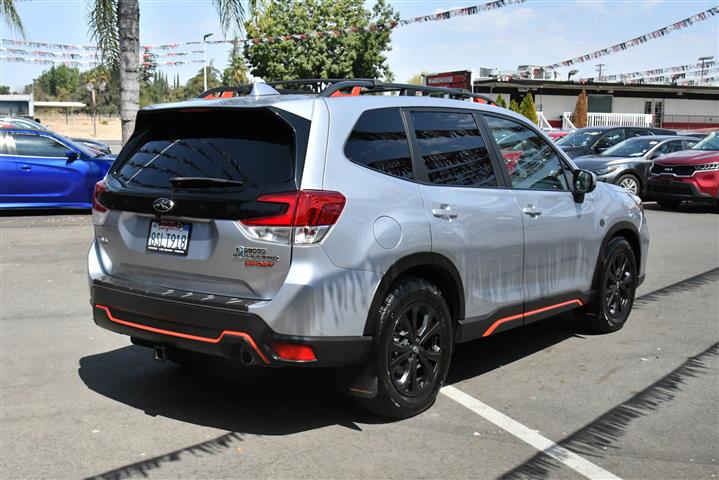 $24485 : Forester Sport image 8