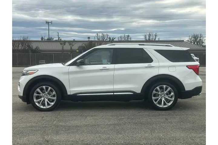 $39990 : Ford Explorer 2022 Platinum image 7