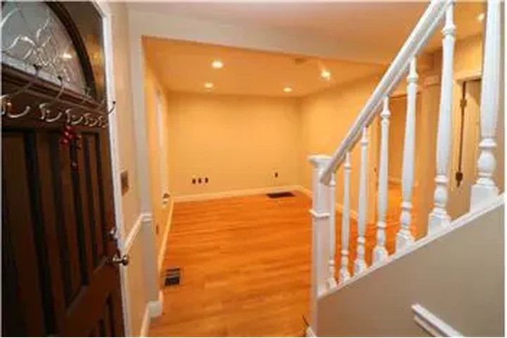 $3500 : Rental property with 3 bedro image 5