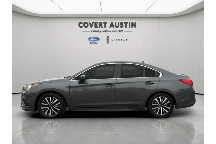 $18589 : Subaru Legacy 2018 AWD 2.5i image 2