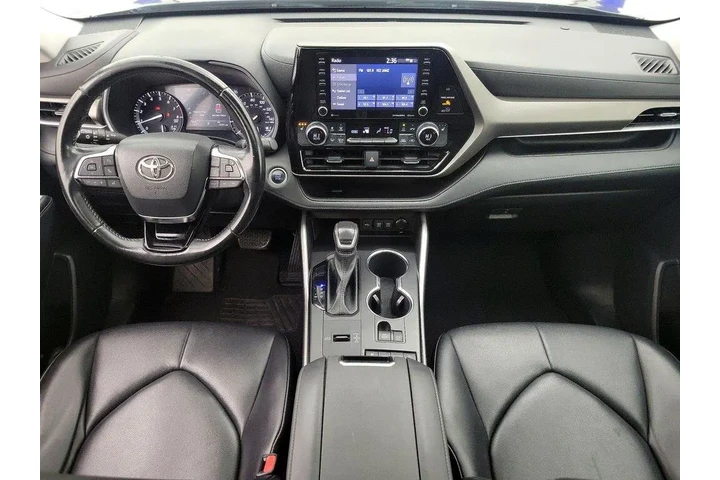 $32998 : Toyota Highlander 2021 XLE 4 image 9