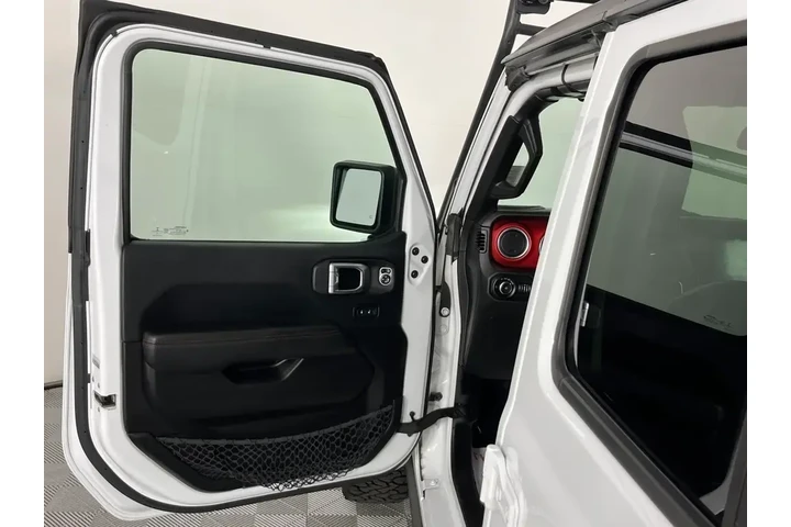 $33691 : Jeep Wrangler Unlimited 2019 image 10