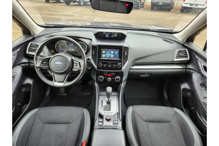 $19475 : 2023 Forester Premium image 4