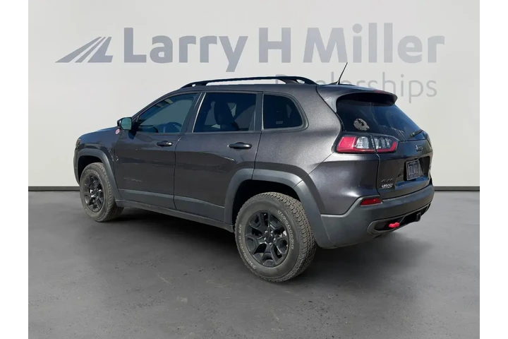 Jeep Cherokee 2022 4x4 Trail image 3