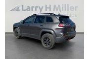 Jeep Cherokee 2022 4x4 Trail thumbnail