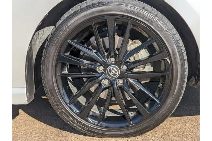 $25995 : Toyota Camry 2021 XSE 4dr Se image 10