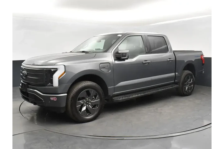 $39999 : Ford F-150 Lightning 2023 AW image 1