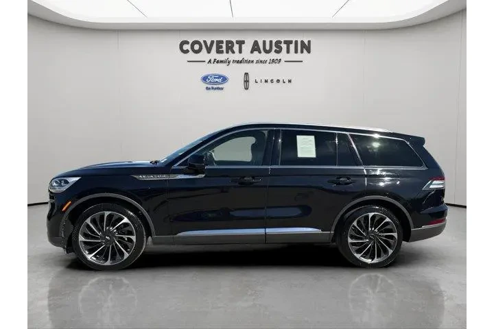$26249 : Lincoln Aviator 2020 AWD Res image 2