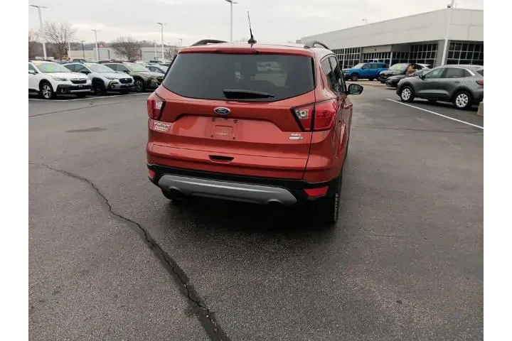 $16500 : Ford Escape 2019 AWD SEL 4dr image 8