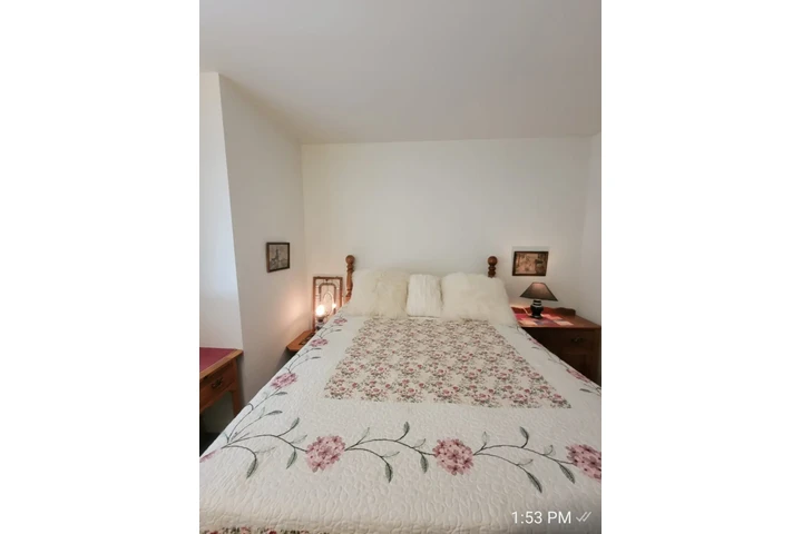 $1200 : Un cuarto con todo incluido image 1