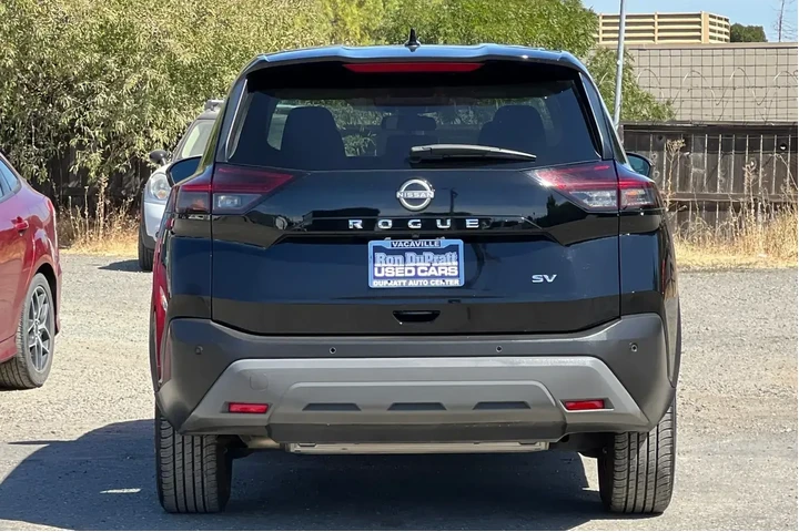 $18950 : Nissan Rogue 2023 SV 4dr Cro image 5