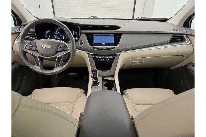 $21998 : Cadillac XT5 2019 Luxury 4dr image 9