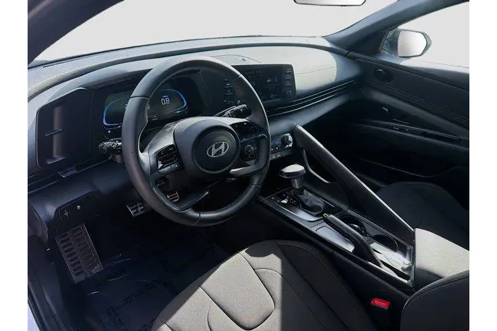 $18270 : Hyundai ELANTRA 2025 SEL Spo image 7