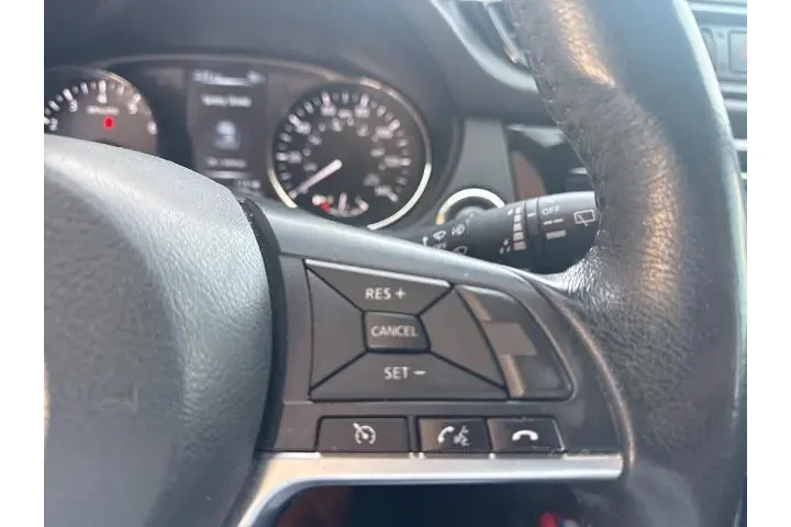 $13377 : Nissan Rogue 2017 AWD S 4dr image 9