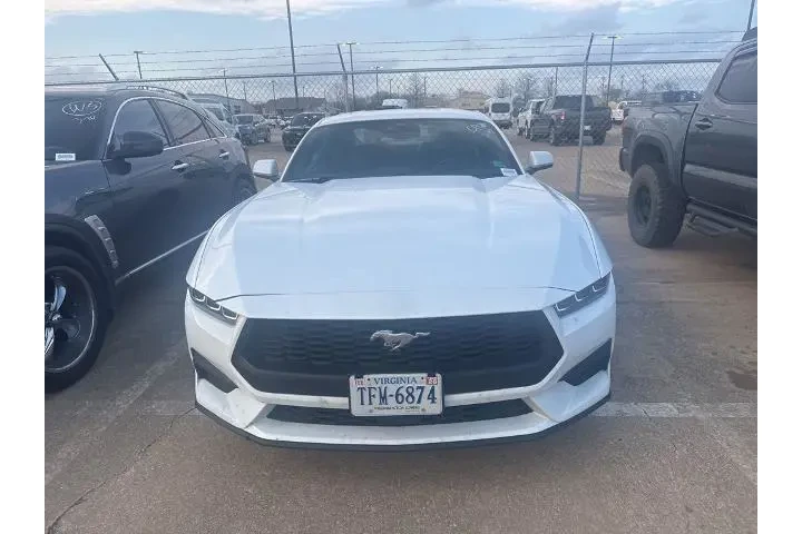 $28995 : Ford Mustang 2024 EcoBoost 2 image 2