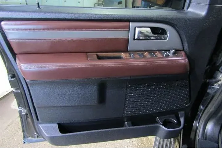 $19450 : Ford Expedition EL 2017 4x4 image 9