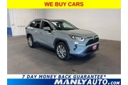 Toyota RAV4 2021 AWD XLE Pre