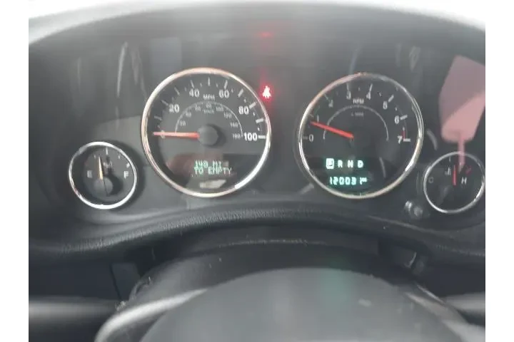 $18489 : Jeep Wrangler Unlimited 2016 image 10