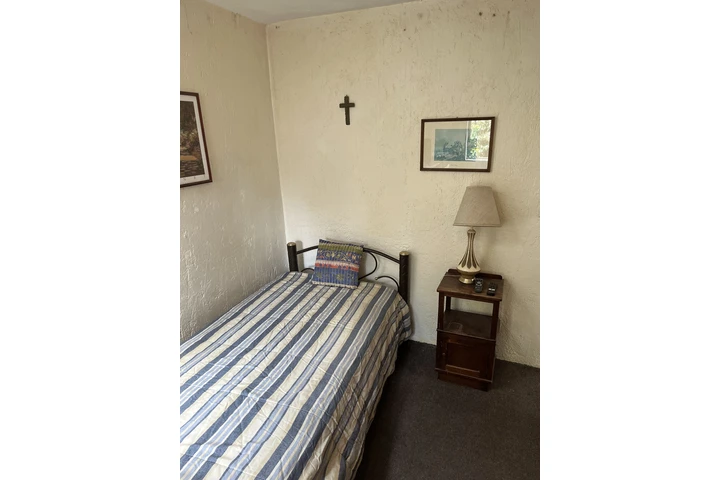 $6000 : RENTA CUARTO BAR. DEL MUERTO image 1