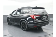 $27000 : Honda Pilot 2022 SE 4dr SUV thumbnail