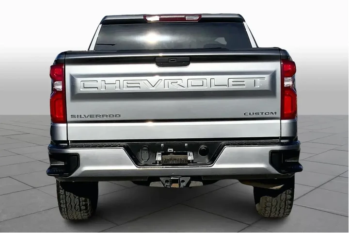 $18445 : Chevrolet Silverado 1500 202 image 5