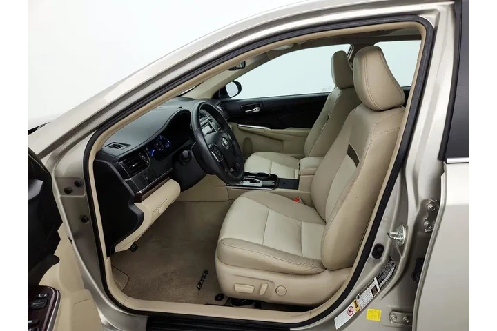 $16998 : Toyota Camry 2014 XLE 4dr Se image 5
