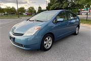 $5900 : 2005 Prius thumbnail