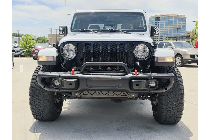 $32900 : Jeep Gladiator 2022 4x4 Will image 2