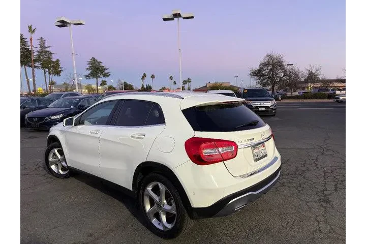 $15995 : Mercedes-Benz GLA 2018 GLA 2 image 5